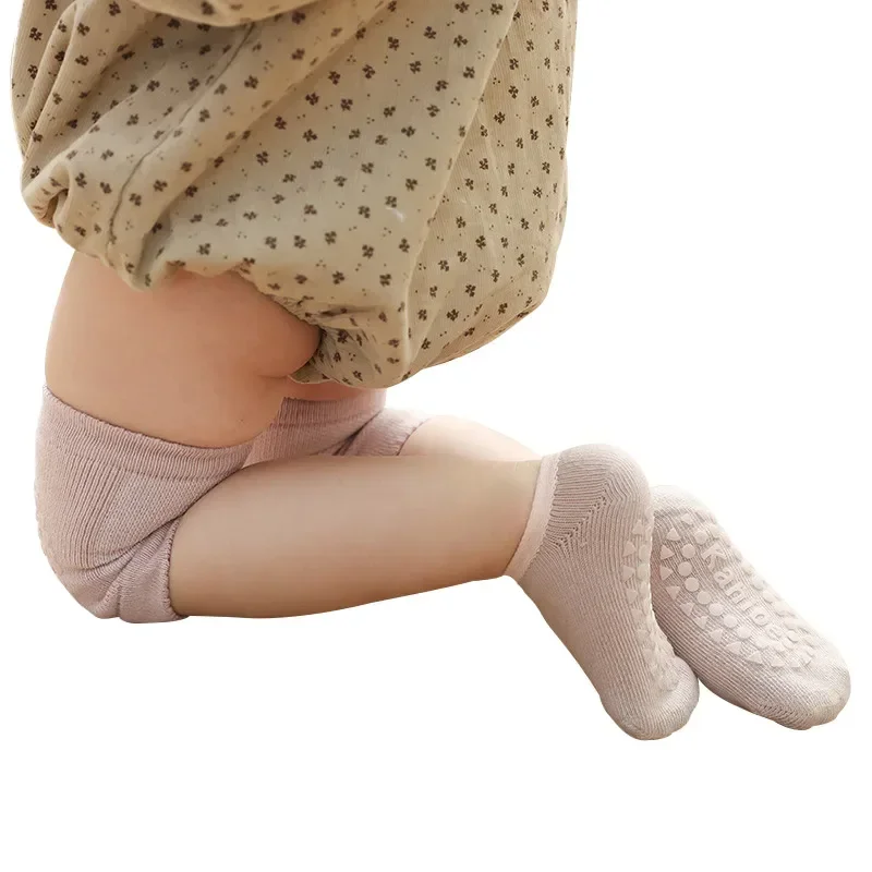 1 Set Baby Socks & Kneepads Se - огляд і ціна Toddler Sock Set